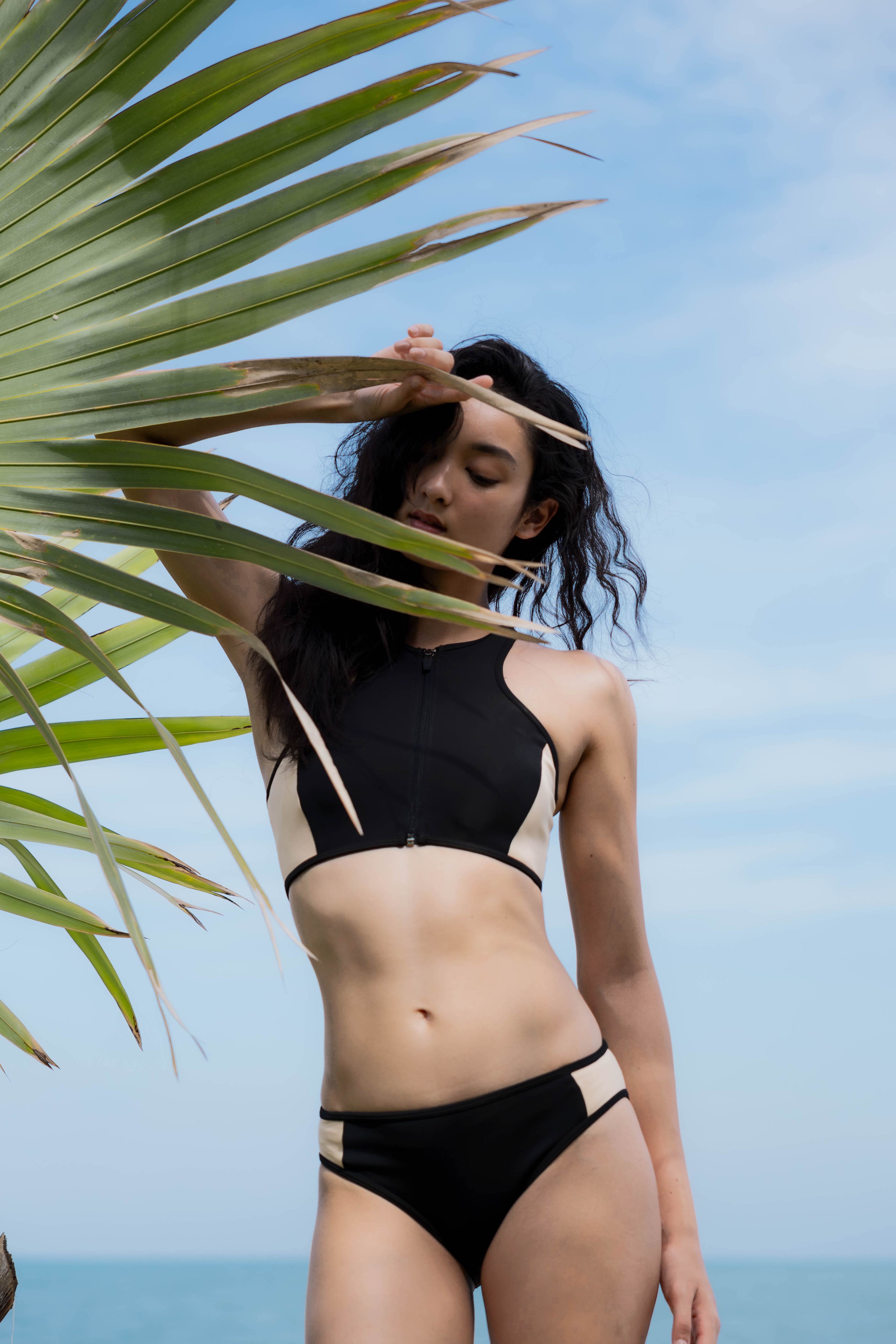 SS2025 BLACK NUDE SWIMMING BREIF UV UPF 50+