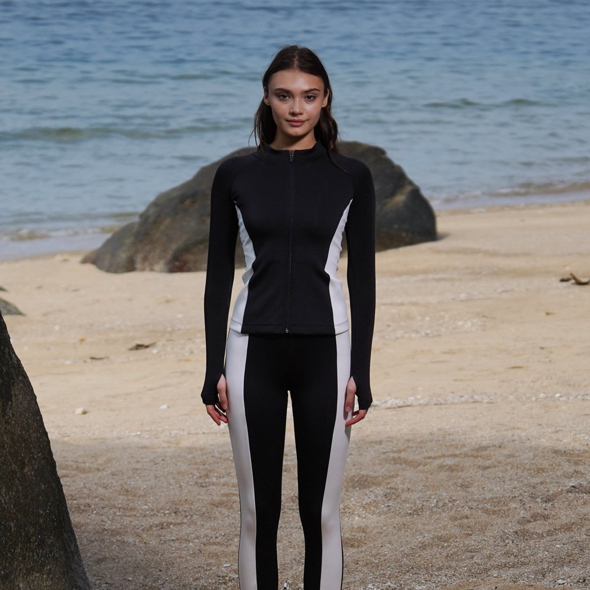 SS2024 BLACK WITH WHITE SIDE UV JACKET UV UPF 50+