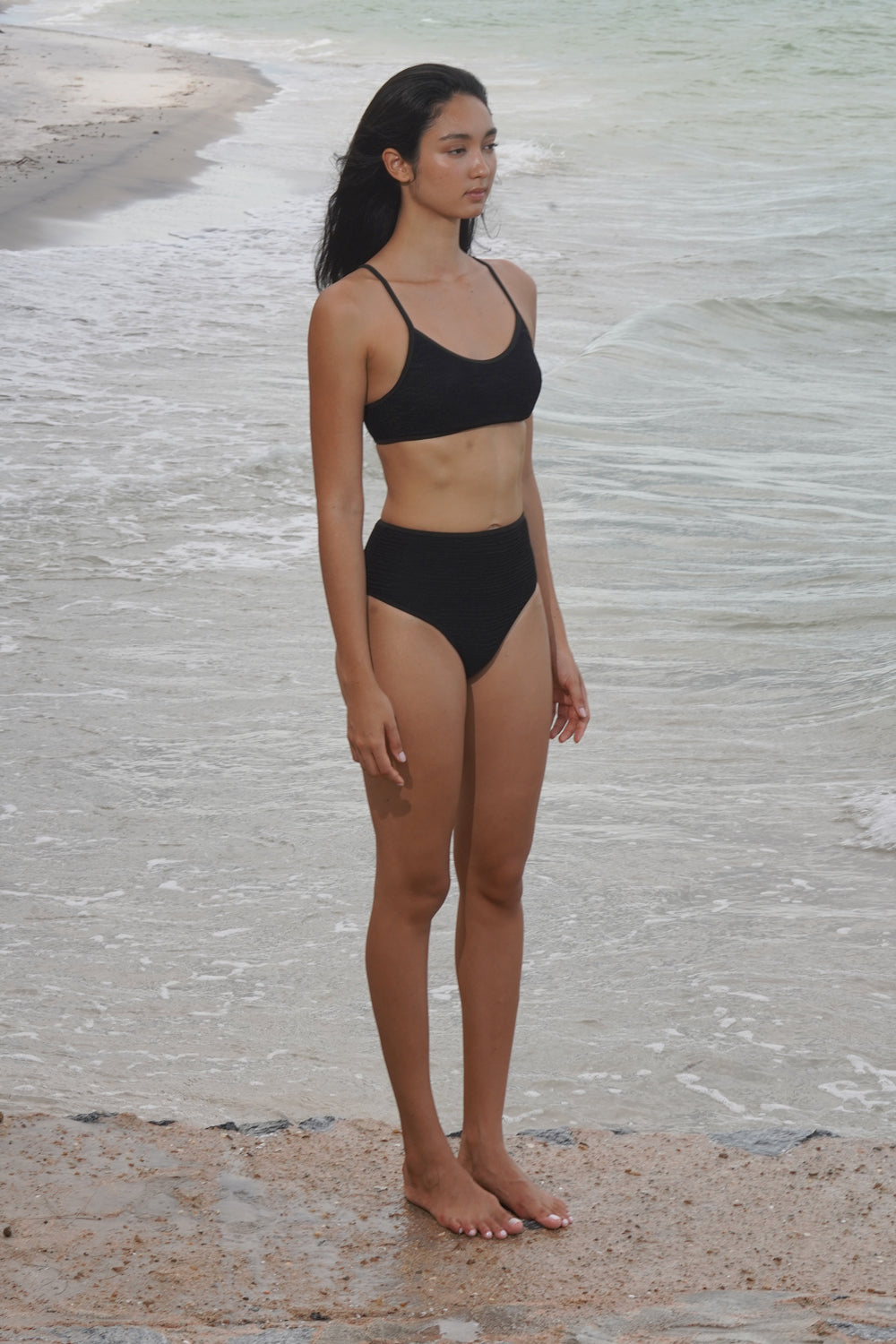 RESORT COLLECTION 2025 BLACK SMOCK SINGLET BRA