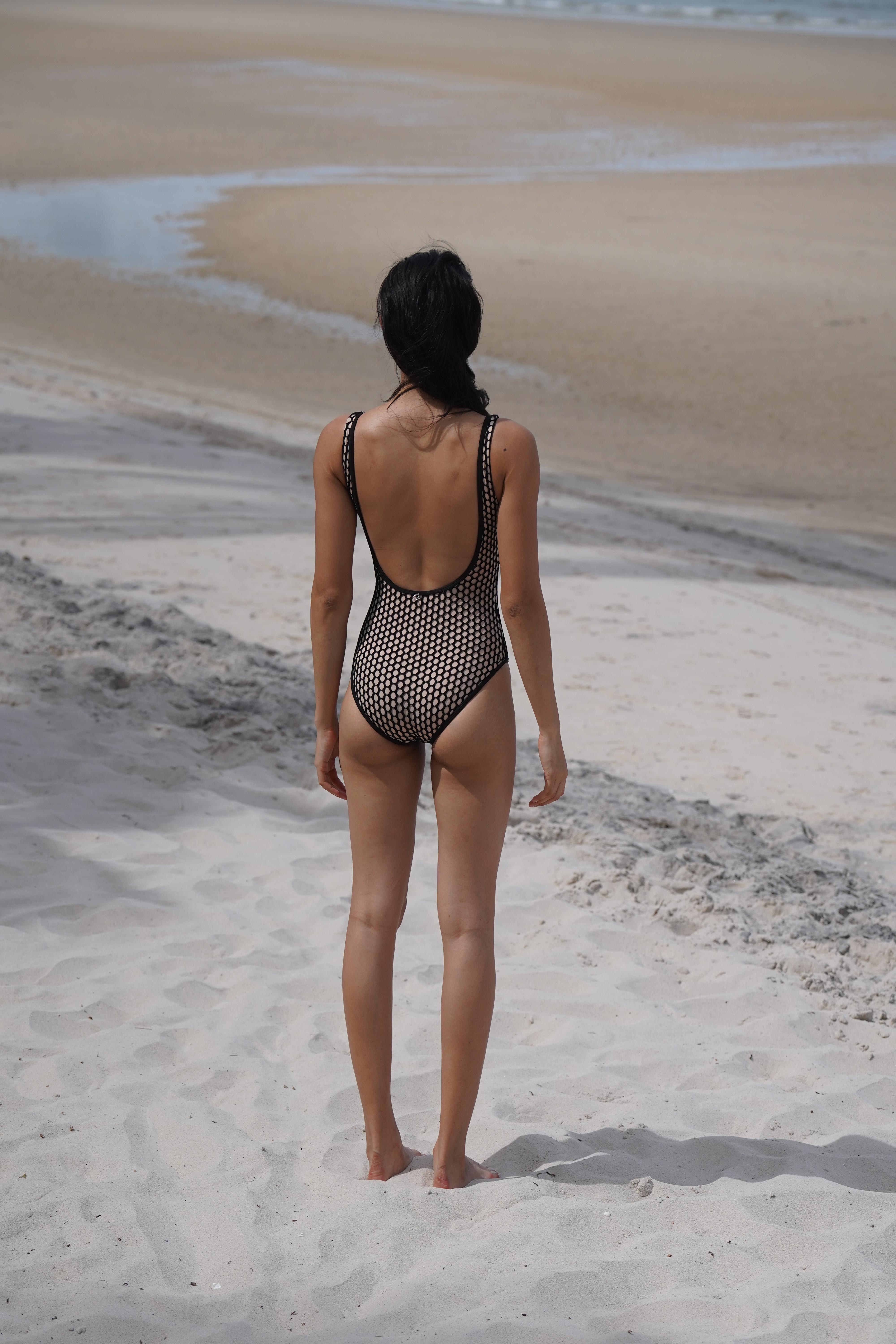 RESORT COLLECTION 2025 BLACK NET SWIMMING SUIT