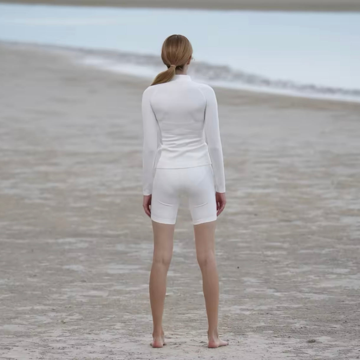 BASIC COLLECTION WHITE UV JACKET UPF 50+