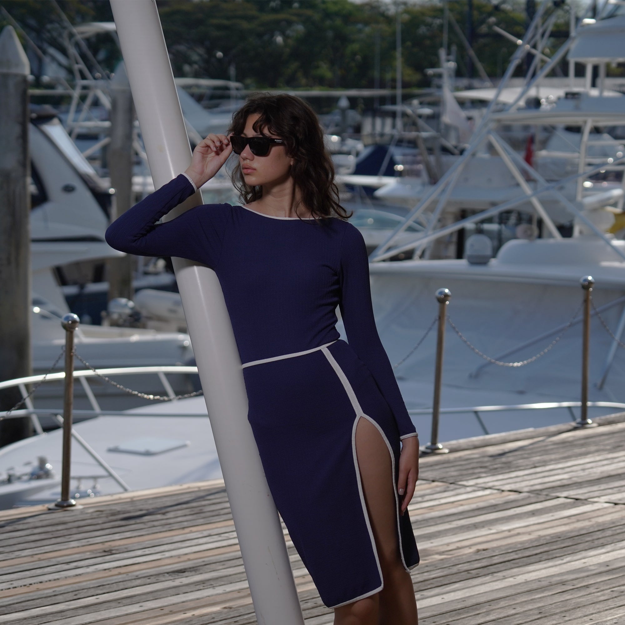 RESORT COLLECTION NAVY TRIM WHITE BODYSUIT